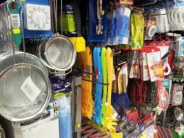 Discount Store - Long Established - 37677