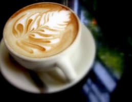 TOP CLASS CAFE/BAKERY/RESTAURANT - EXCELLENT TURNOVER - PRIME LOCATION