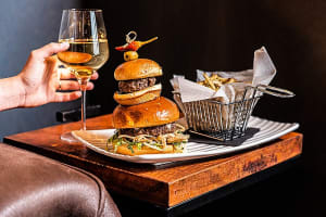 Ref: 3023, Lobby / Cafe / Bar / Restaurant, CBD