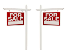 Freehold Commercial Property - Retail Shops - Stable returns - SW NSW - CB1516