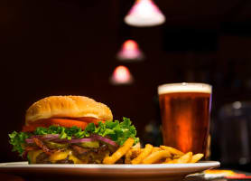 American-Inspired Hospitality Franchise Brand - 5928