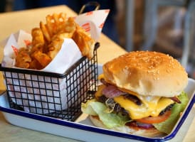 Rhcsgbrkao6cqna0ynzo