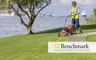 COMMERCIAL GARDEN LANDSCAPE / GOLD COAST