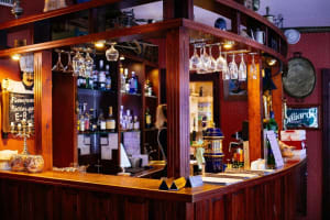 Balmain Peninsula Leasehold Hotel for Sale