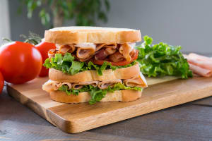 Takeaway- Cafe- Northern Beaches - Takings $15k pw -  Nets $5,800 pw - 5 days. - GN1386