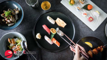 SUSHI RESTAURANT --FRANKSTON SOUTH--1P10475