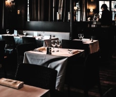 RESTAURANT, BAR & FUNCTIONS - IVANHOE