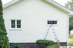 WA IMPOTER WHOLESALER & RETAILER OF POPULAR BUILDING MATERIALS