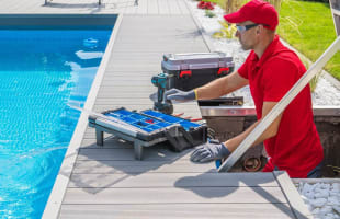 Swimming Pool Servicing Business in Griffith