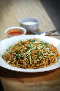 Fully Managed Noodle & Takeaway Near Berwick Ref: 1523