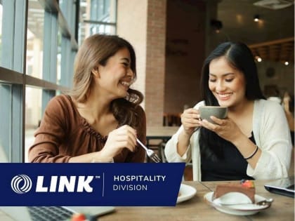 EUROPEAN-INSPIRED CAFÉ - BUSY LOCATION - CONSISTENT PROFITS