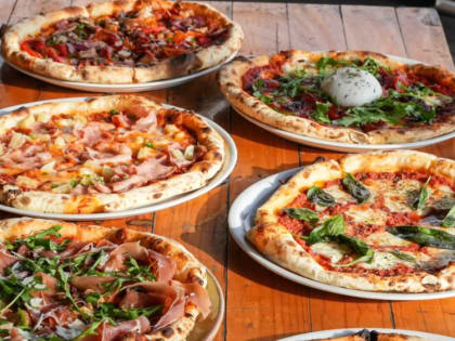 ​5 Night Licenced Wood-Fired Pizzeria North Adelaide $98,000+sav