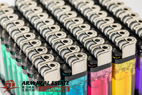 ​Eastern Suburb Franchised Tobacconist Shop | Inside Shopping Centre