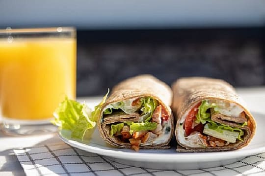Ref: 3065, **Look At What's On Offer** Take Away, Coffee Smoothies & Food Hub,  CBD