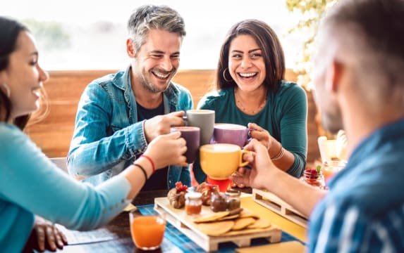 Established Licensed Cafe in Caulfield with Extensive Seating