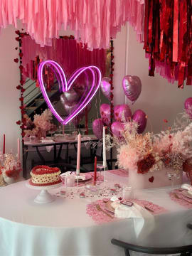 Thriving Events, Styling & Personalised Gifting Business – Strong Brand, Large Following, Flexibl...