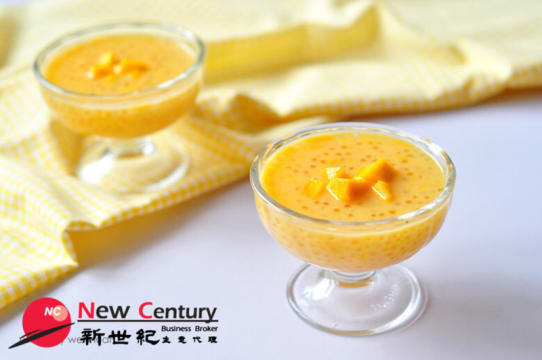 SLICED FRUIT & YOGHURT TAKEAWAY -- #5341552