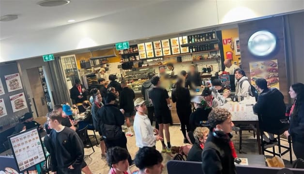 Fsgbxsrc2u45pl6hxesy