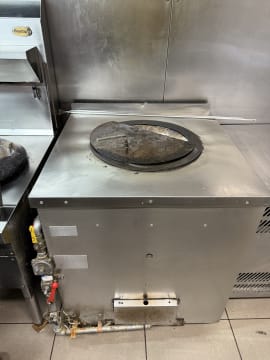 URGENT SALE NEGOTIABLE Restaurant for sale