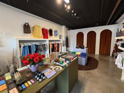 Retail Boutique – Established Brand with Strong Following & Online Growth Potential
