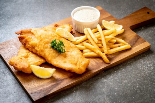 Six Days Fish and Chips with Low Rent - Ref: 16262