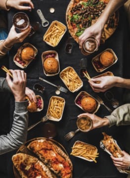 Iconic Geelong Dine in & Take-away