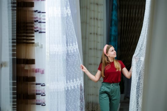 One Stop Curtains and Blinds Retail Supplier in Melbourne's East - Ref: 10369