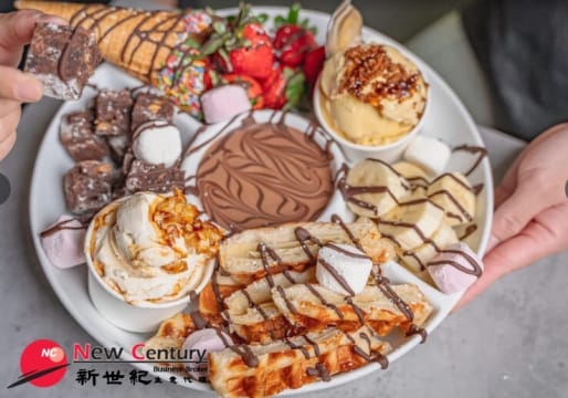 CHOCOLATE & DESSERT BAR -- GLEN WAVERLEY -- 1P10566