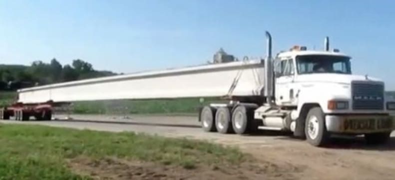 LOCAL AND INTERSTATE TRANSPORT BUSINESS - INCLUDES PRIME MOVERS AND TRAILORS