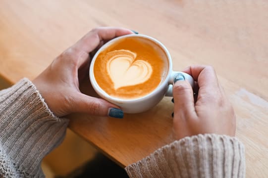Cafe / Espresso - Sydney Northern Beaches - Nets $2000 p.w - Partially Managed - PM1094