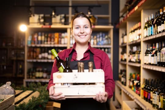 Easy to Operate Bottle Shop and Bar near Wantirna - Ref: 12565