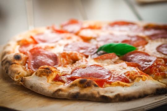 PIZZA RESTAURANT/FREEHOLD, TAKINGS $16,000 PW, REF: 6877