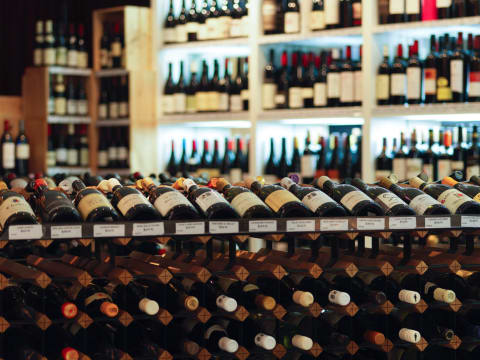 Branded Bottle Shop - Outer East Melbourne RW1608