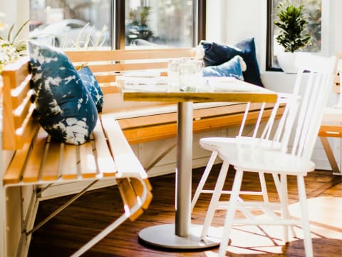 Just steps from the stunning Burleigh Beach, this vibrant and beloved cafe is FOR SALE!