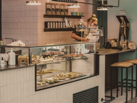 Premium Specialty Bakery Rare Opportunity, Owner retiring from cash cow business