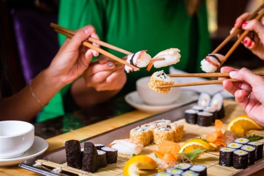 Well Presented Japanese Restaurant with Modern Fit out - Ref: 16466