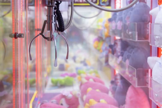 Vending Claw Machine Business with Potential - Ref: 13161