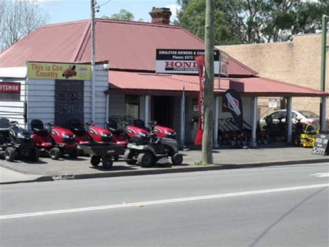 FOR SALE - Lawn Mower Shop - Retail & Repair