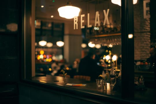 SMALL BAR/CAFE  EXCEPTIONAL PRESENTATION