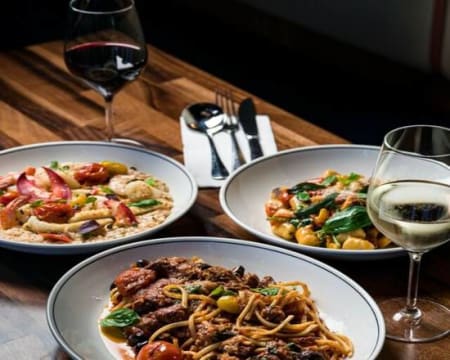 Busy & Popular Cafe - Lots Of Foot Traffic - 37386