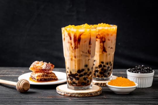 Prime Located Sharetea Franchise opposite Supermarket - Ref: 10461