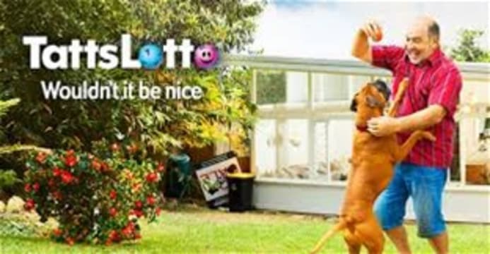 Prime Entrance Tattslotto in Busy Shopping Centre - Ref: 15361