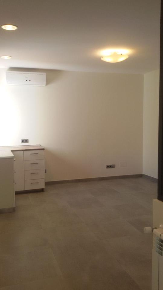 4221148-059de70e_w8w5xn