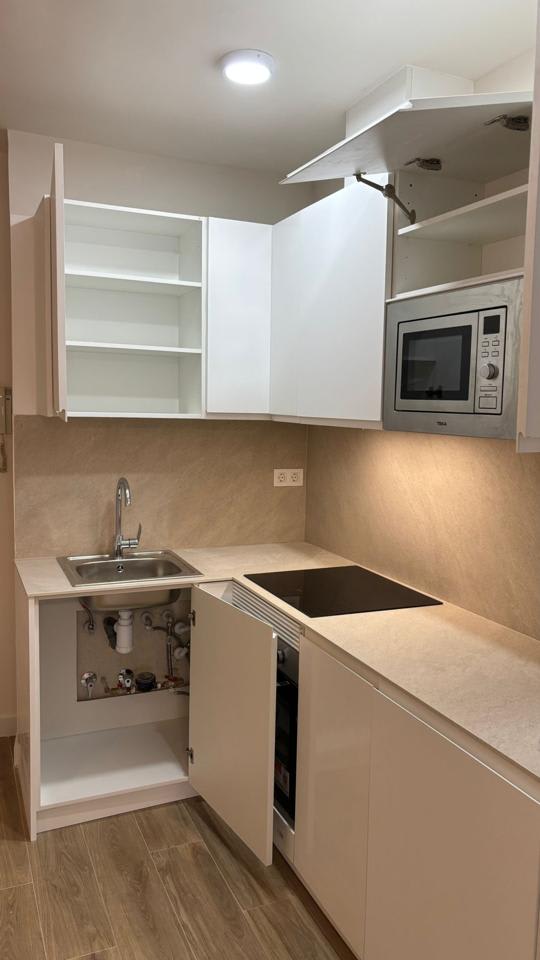 4227299-509aef59_aibxmp