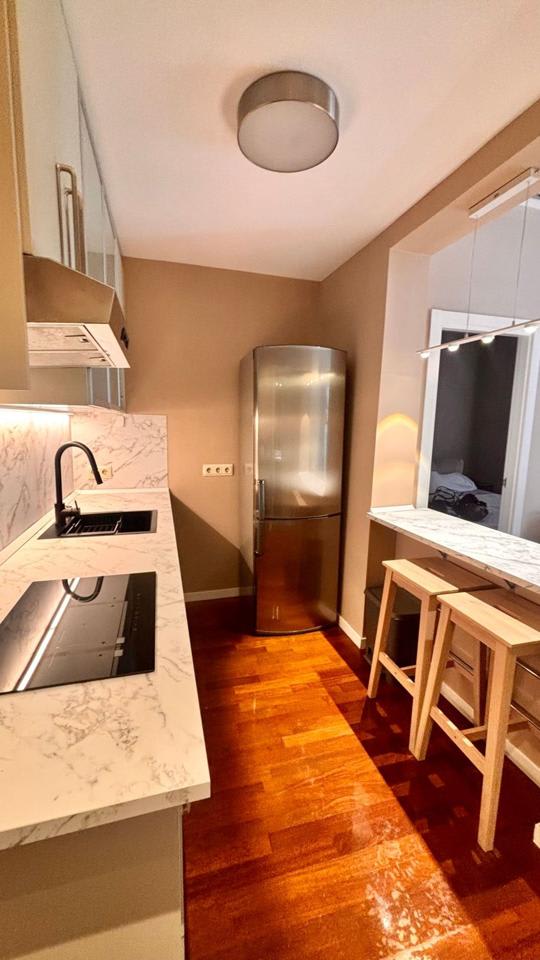 4233823-817b388a_bqtodf