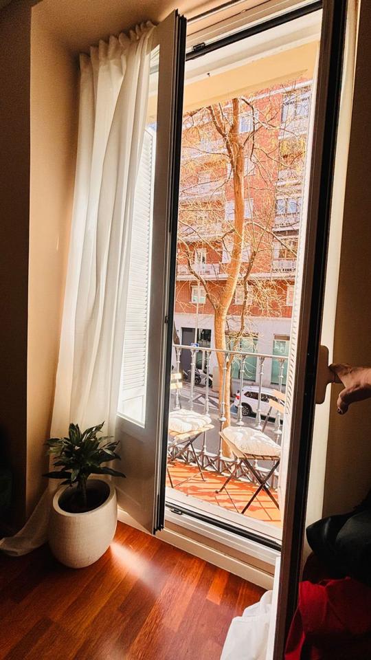 4233823-e7b0915f_q28jdq