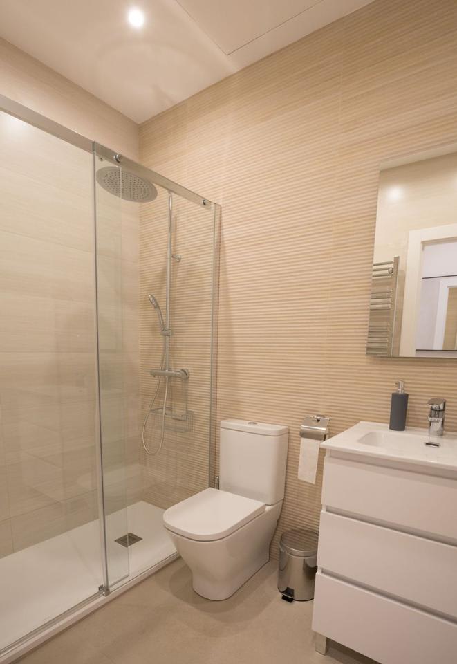 4240404-b4c33c32_divrkj