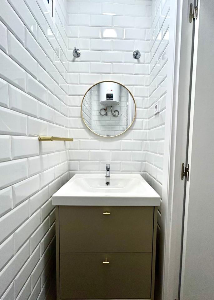 4232150-2adf31fd_a8sg4y