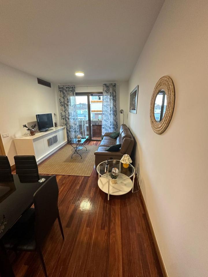 4213365-c85399a3_bruvm4