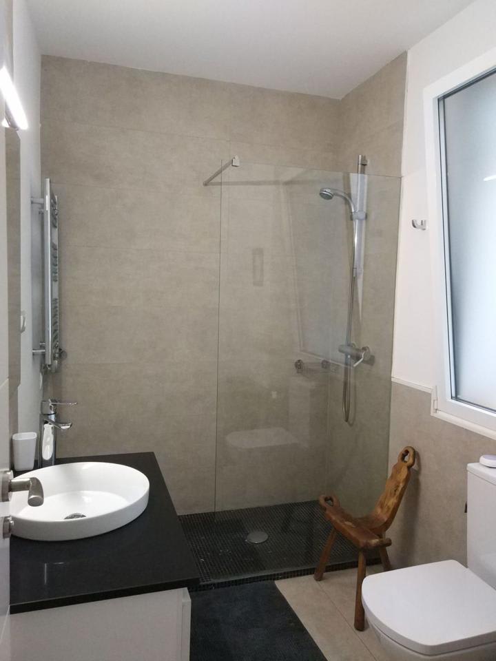 4213287-69765eab_elz4tt